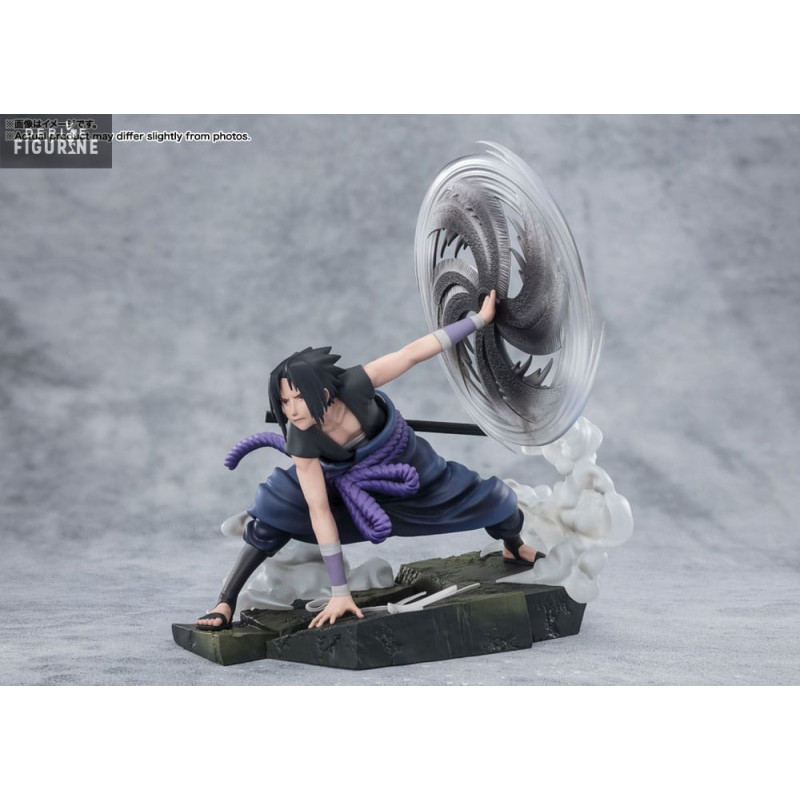 Sasuke Uchiha figure The Light & Dark of the Mangekyo