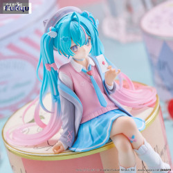 Hatsune Miku figure Love...