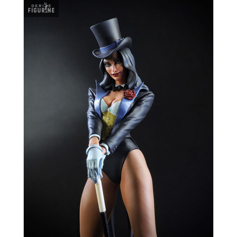 Zatanna Zatara figure by J. Scott Campbell, DC Cover Girls