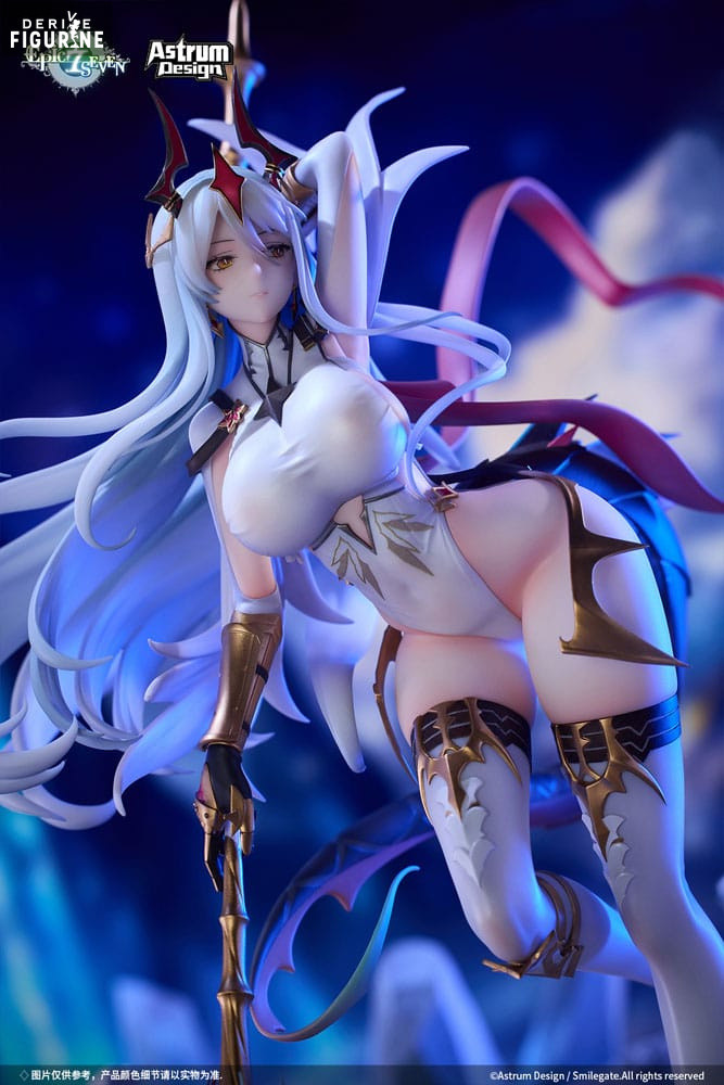 New Moon Luna figure - Epic Seven - Astrum Design