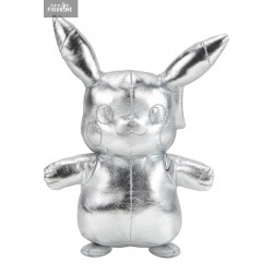 Pokemon - Pikachu plush...