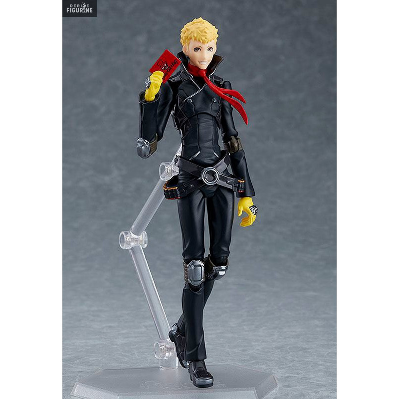 figure-ryuji-sakamoto-skull-