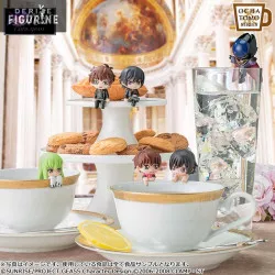 Code Geass - Figurines...