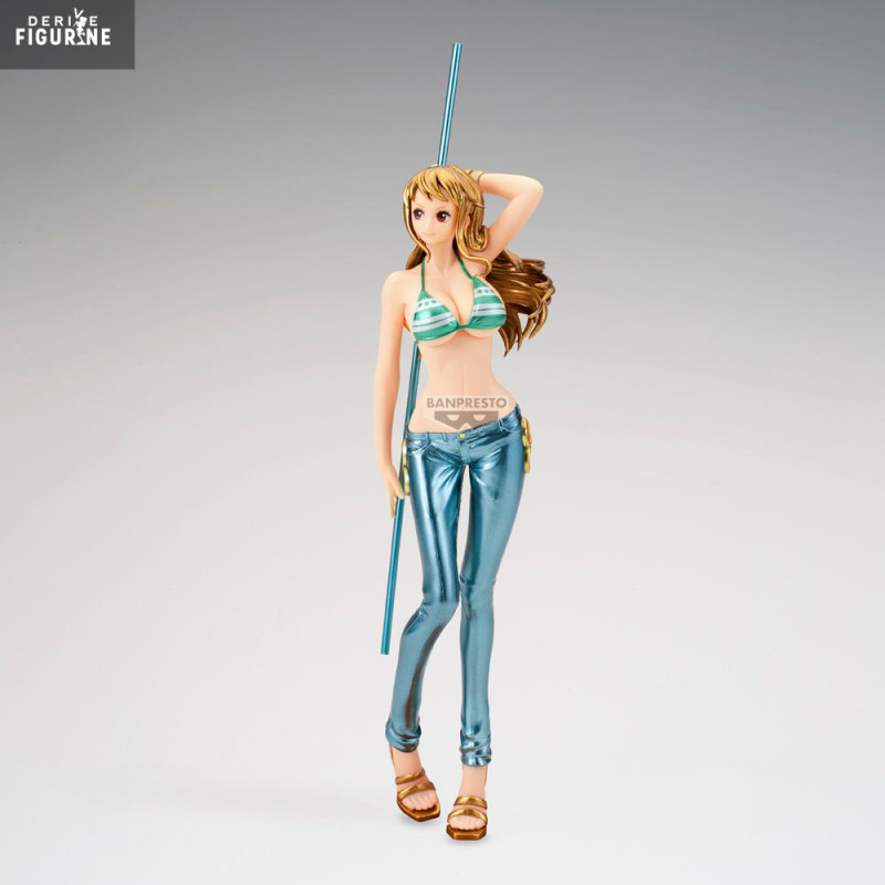 One Piece - Nami figure...