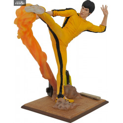 Figure Bruce Lee Kicking,...
