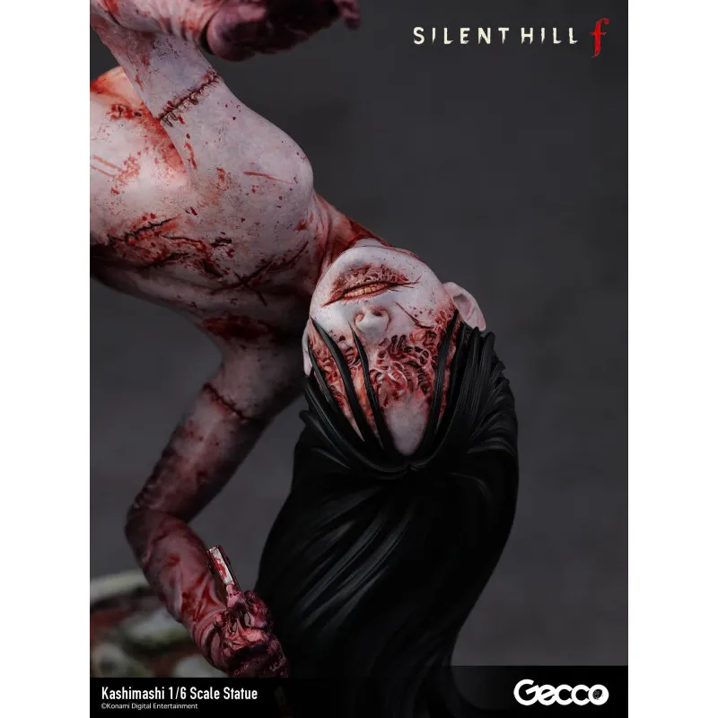 Silent Hill f - Figurine...