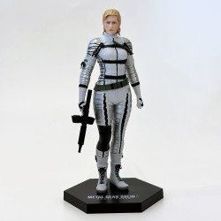 PRE ORDER - Metal Gear...