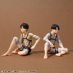 PREORDER - Attack on Titan...