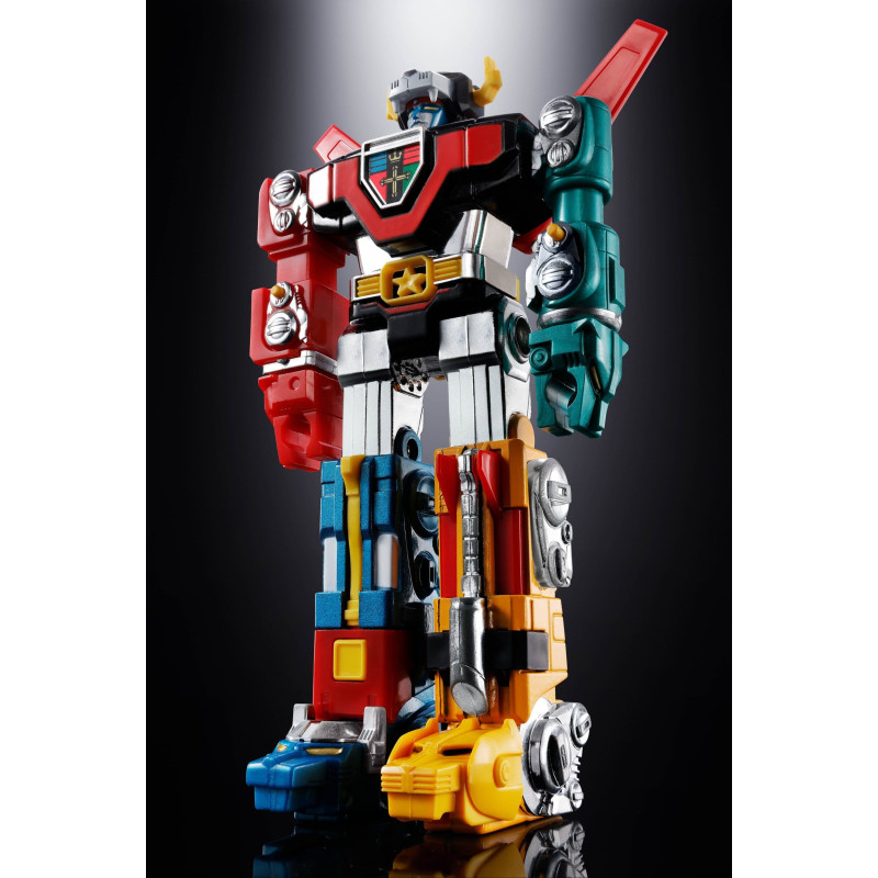 PREORDER - Voltron - Figure...