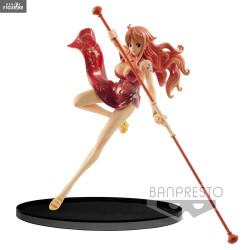 One Piece - Figure Nami by...