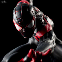 Figure Spider-Man Miles...