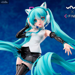 Vocaloid - Miku Hatsune...