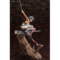 Attack on Titan - Figurine...