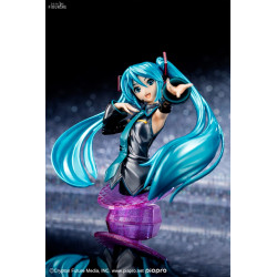 Vocaloid - Hatsune Miku...