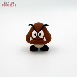 Super Mario - Goomba...